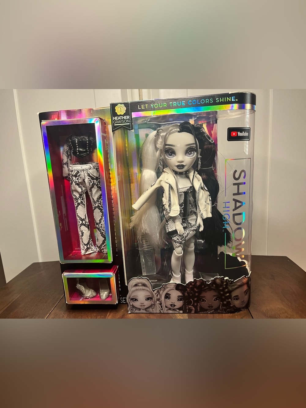 Rainbow High/Shadow High Doll Heather Grayson Series 1 NIB